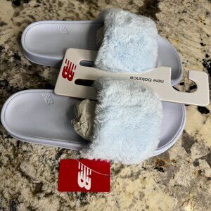 New Balance Starlight Fuzzy Slides 200v2
